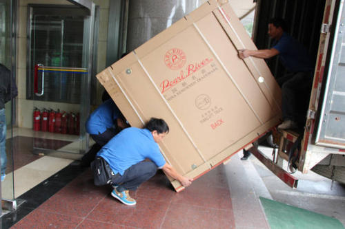 东台钢琴贵重工艺品无忧运